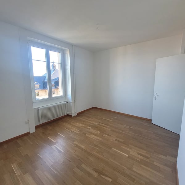 Appartement lumineux de 3.5 pièces avec balcon à Neuchâtel 7