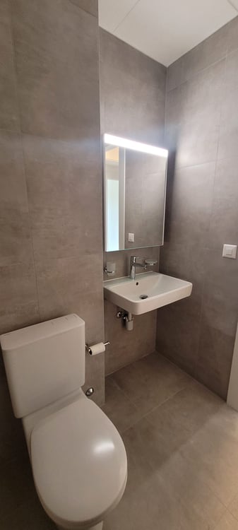 Appartement lumineux de 3.5 pièces avec balcon à Neuchâtel 12