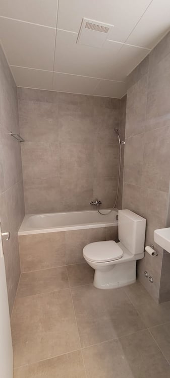 Appartement lumineux de 3.5 pièces avec balcon à Neuchâtel 11