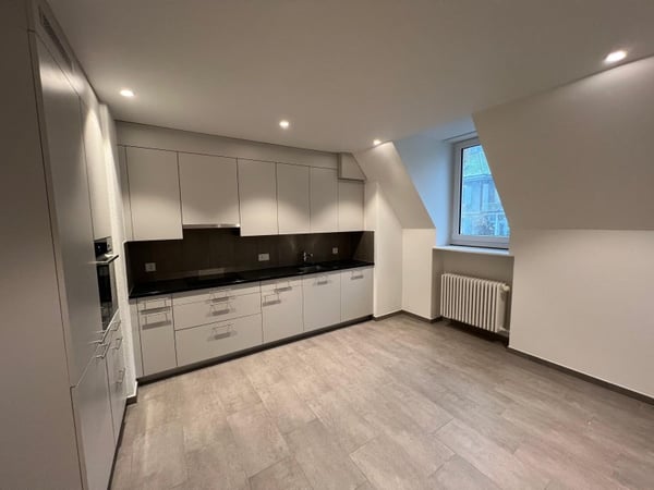 00231 - Appartement 2 pièces - Rue de L'Evole 19 - NEUCHATEL 4