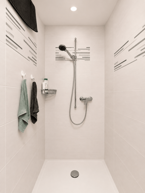 Local aménagé de 38 m² avec salle de douche 8