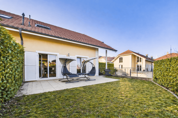 Villa mitoyenne de 5.5 pièces 14