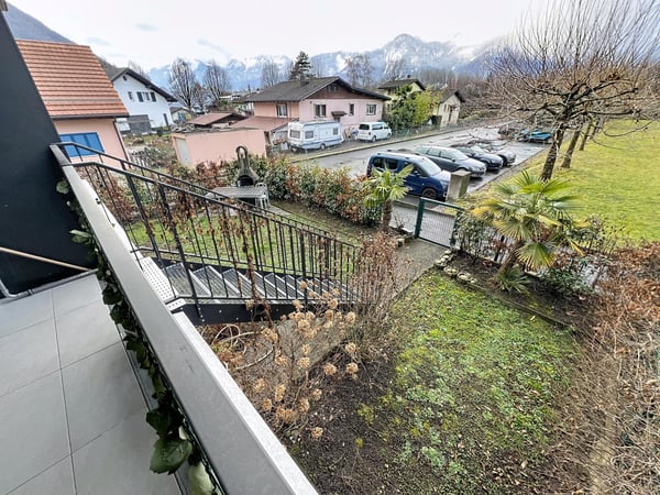 Lumineux rez-de-jardin | Villeneuve 4