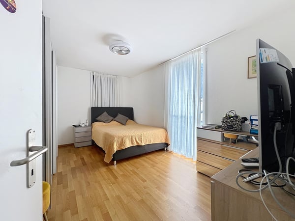 Lumineux rez-de-jardin | Villeneuve 7