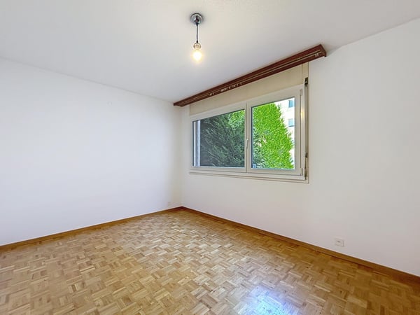 5,5 pièces au calme | Terrasse 100m2 | Grand potentiel 9
