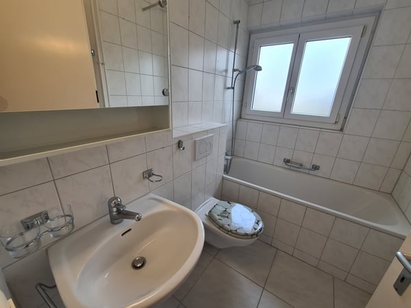 Gemütliche 4 Zimmer Wohnung im Herzen von Belp 3