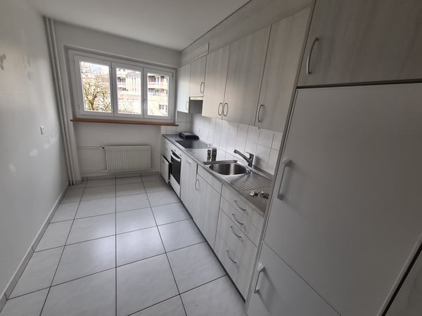 Gemütliche 4 Zimmer Wohnung im Herzen von Belp 2
