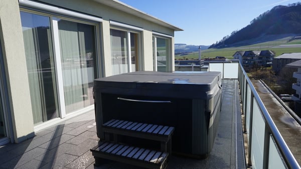 Exklusive Attikawohnung mit Jacuzzi! 7