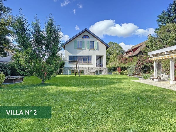 Immeuble d'habitation composé de deux villa 2