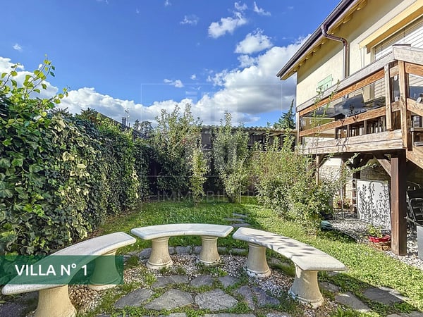 Immeuble d'habitation composé de deux villa 6