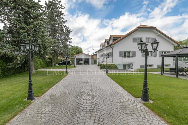 En co-exclusivité : RAVISSANTE PROPRIETE DE STANDING 6