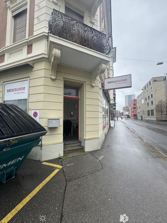 Geschäftslokal an Top-Lage in Biel zu vermieten 1