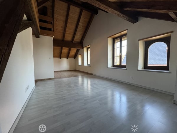 Helle 3½-Zimmer-Dachwohnung mit Galerie am Albert-Anker-Weg 3, 2502 Biel 4