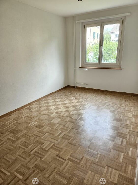 Schöne Genossenschaftswohnungen mit Balkon zu vermieten / Joli appartement d'une coopérative avec balcon à louer 6