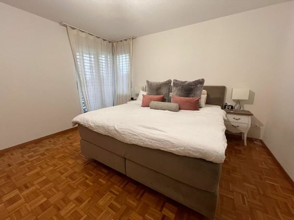 Morderne 5½-Zimmerwohnung in einem ruhigen Quartier 11