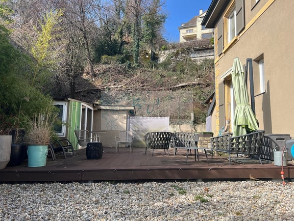 Magnifique villa avec terrasse et vue sur le lac 11