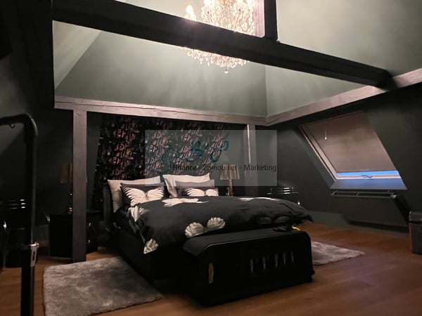 Magnifique villa avec terrasse et vue sur le lac 7