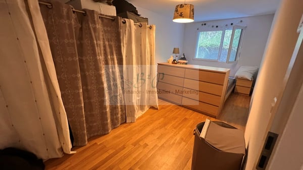 Bel et grand appartement de 5.5 pièces est à louer sur Boudry ! 7