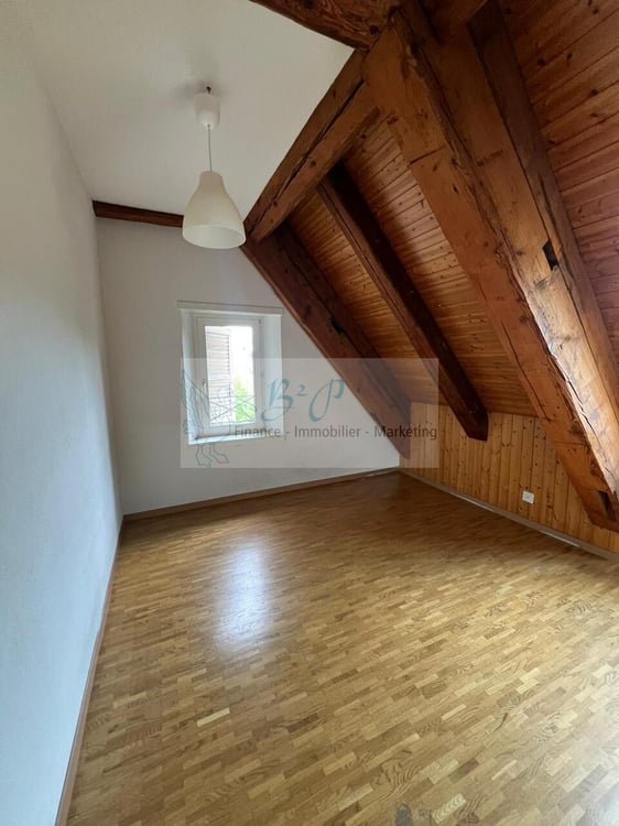 Appartement en duplex de 5.5 pièces à La Chaux-de-Fonds 6