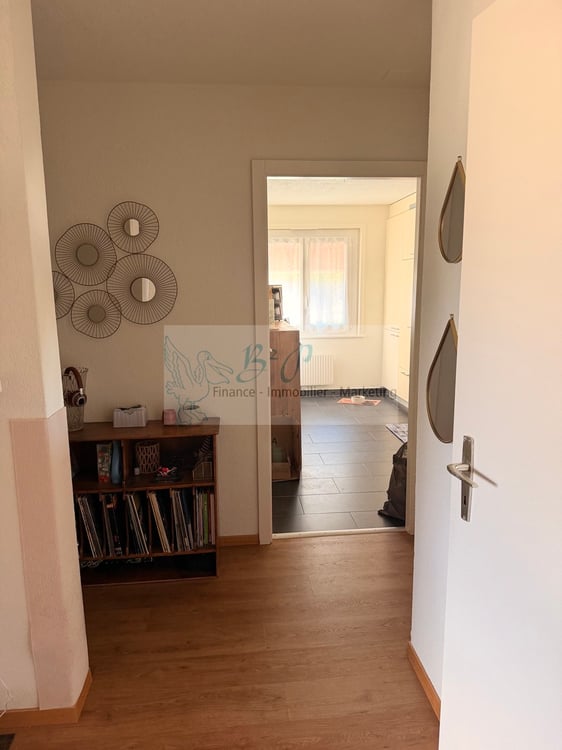 Spacieux et bel appartement rénové de 4½ pièces au 1er étage à louer ! 4