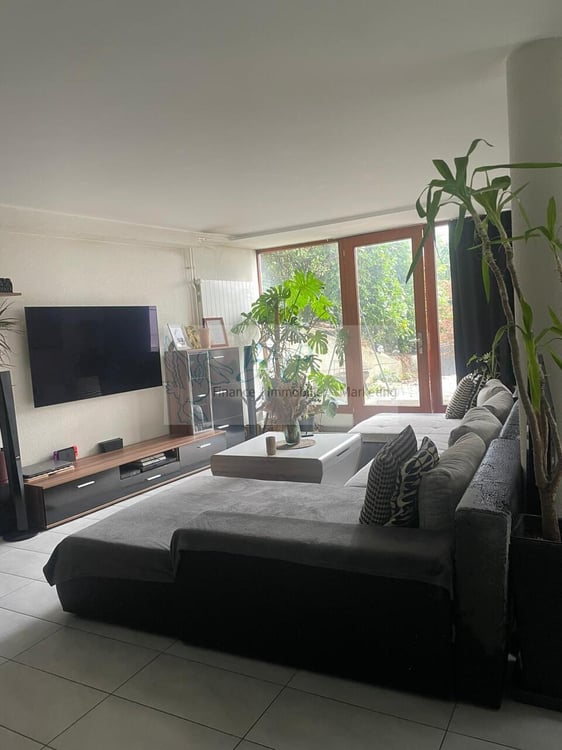 Grand appartement de 1.5 pièces avec jardin privatif 1