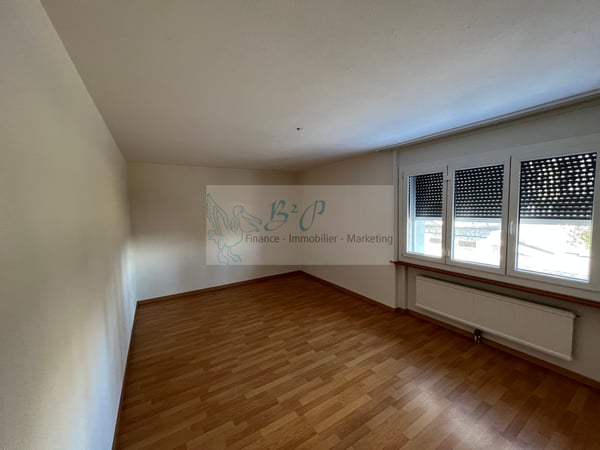 Grand appartement de 3.5 pièces avec une belle vue sur Boudry. 4