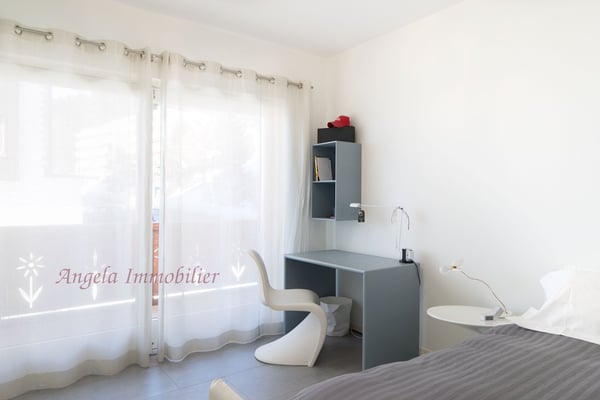 4 bedroom Duplex - Les Paquerettes 10