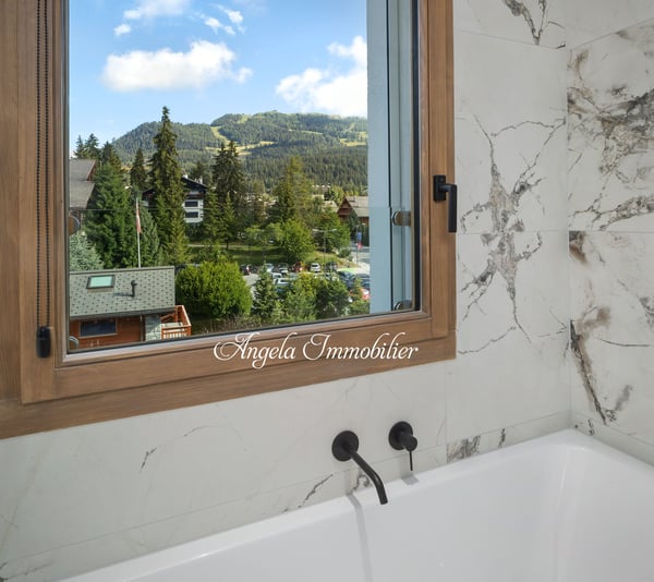 Regence 5.5 pièces 25
