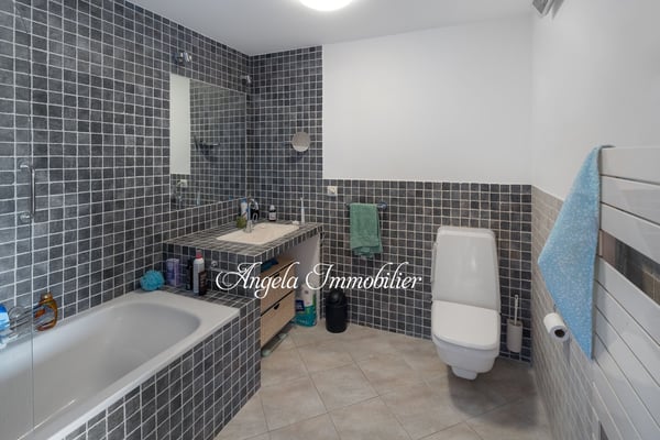 Luxurious 1.5-Room Apartment on the sought after Ballesteros Golf 9