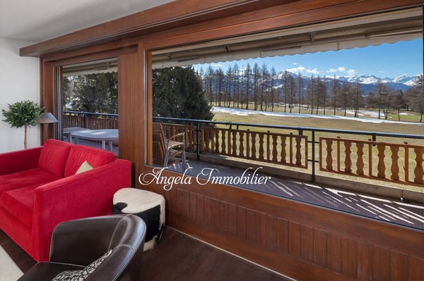 Luxurious 1.5-Room Apartment on the sought after Ballesteros Golf 3