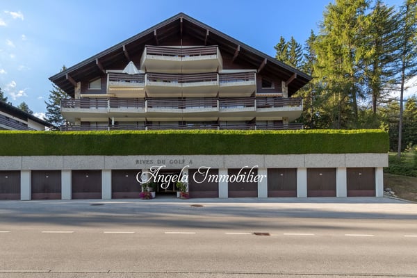 Rive du Golf a charming 2 bedroom sunny apartment only a 10 minute walk from the center 14