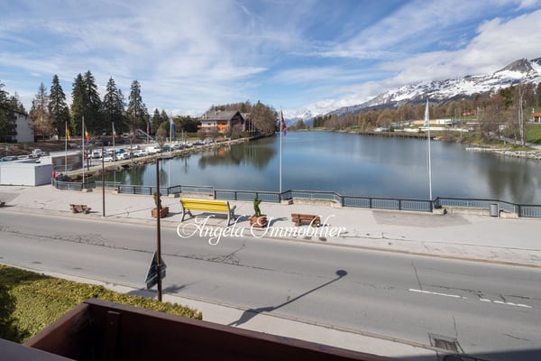À Louer – Duplex de Prestige avec Vue sur l’Étang Long et le Golf de Crans-Montana 25