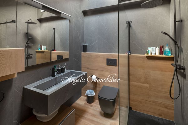 À Louer – Duplex de Prestige avec Vue sur l’Étang Long et le Golf de Crans-Montana 14
