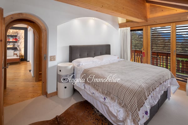 À Louer – Duplex de Prestige avec Vue sur l’Étang Long et le Golf de Crans-Montana 19