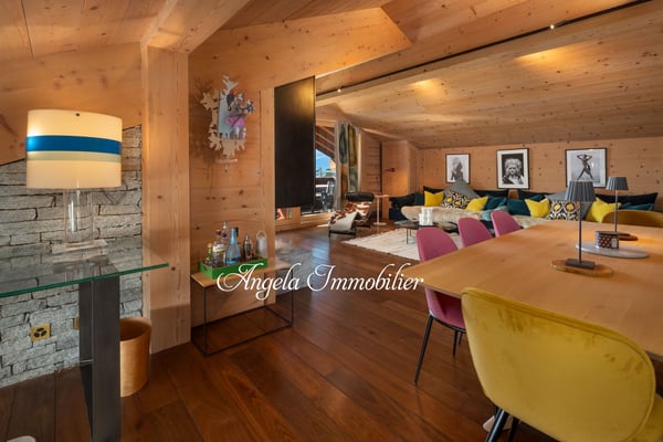 Stunning 5.5-Room Attic Apartment 8