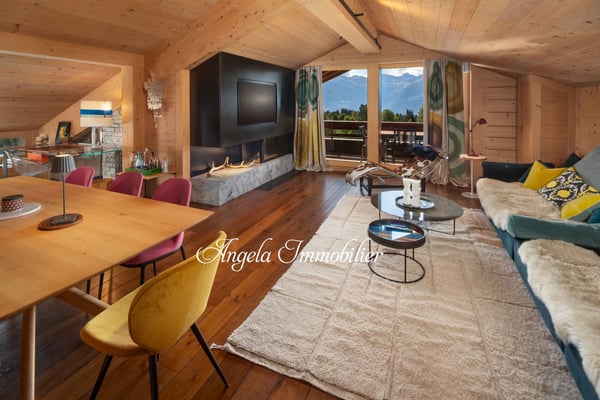 Stunning 5.5-Room Attic Apartment 7