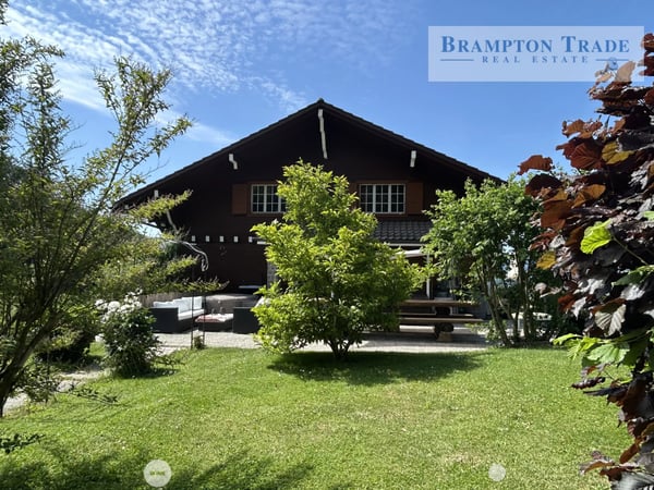 Charaktervolles 4.5-Zimmer-Chalet in Remaufens 2