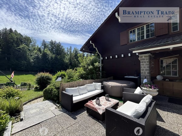Charaktervolles 6,5-Zimmer-Chalet in Remaufens 5