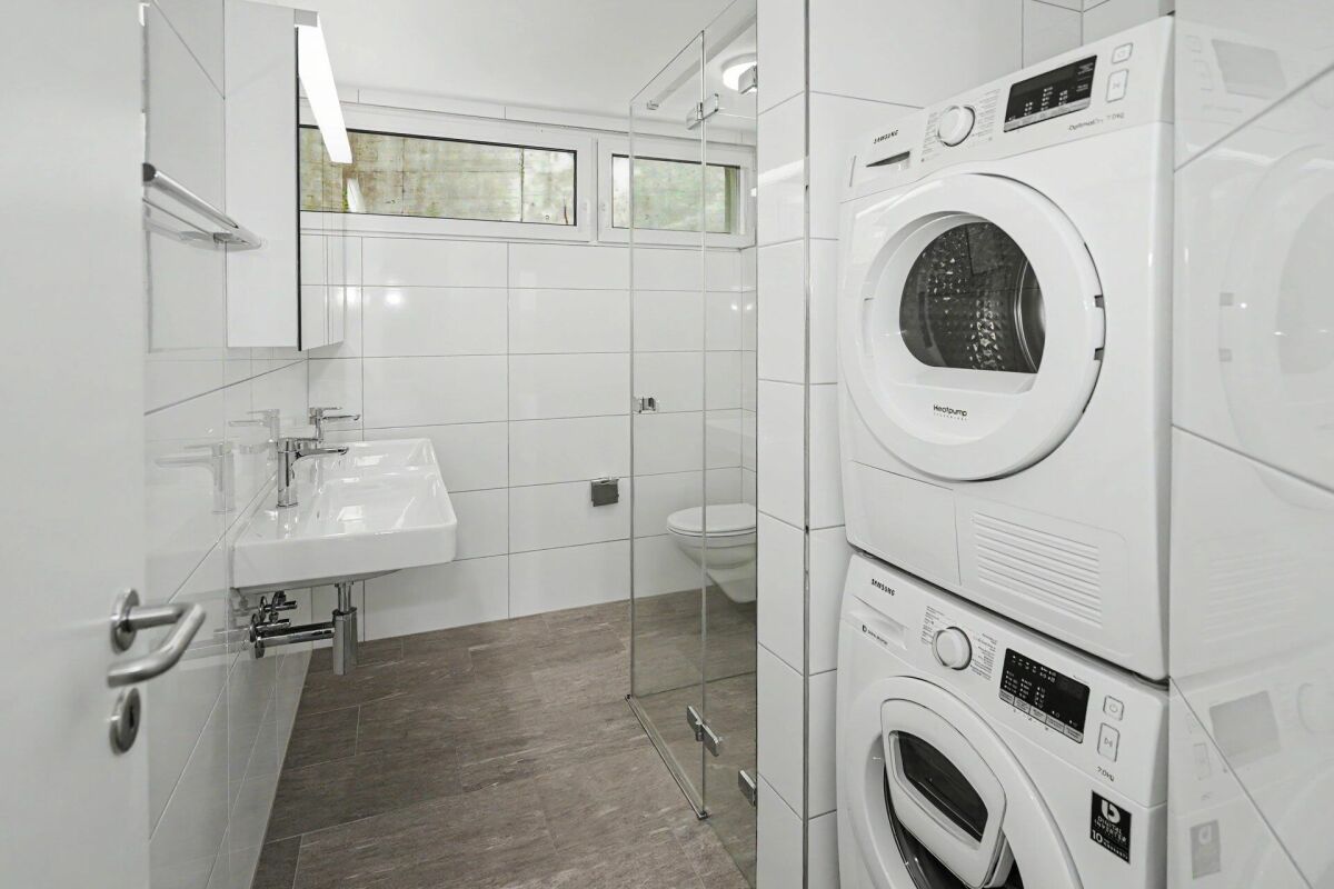 Moderne 3.5-Zimmerwohnung mit offener Küche und hochwertigem Ausbau in Binningen