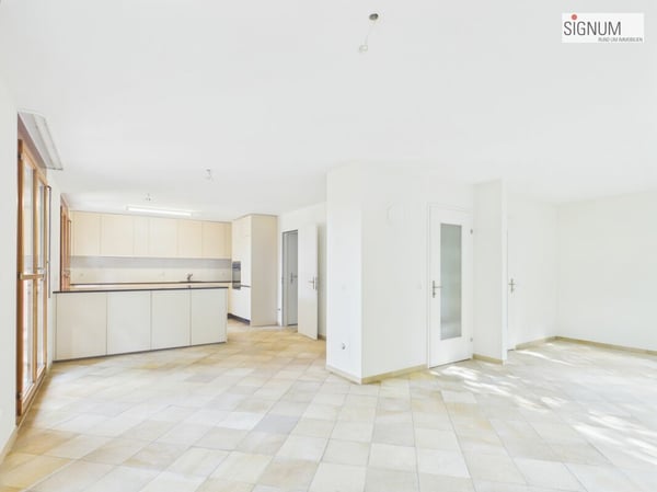 Renoviertes, familienfreundliches Einfamilienhaus mit Garten in Binningen 4