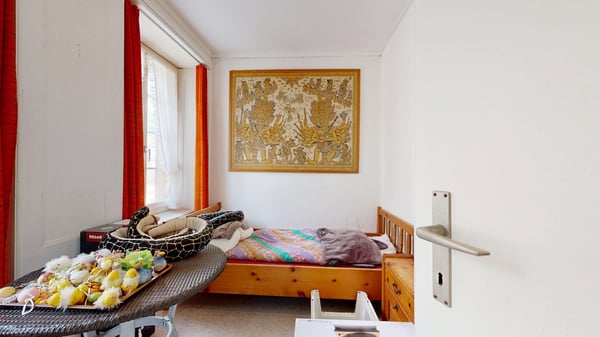 Immeuble d'habitation et restaurant à vendre à Twann 15