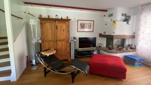 Charmantes 5.5-Zimmer-Doppeleinfamilienhaus in Kloten 8