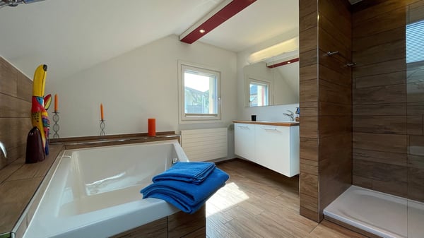 Charmantes 5.5-Zimmer-Doppeleinfamilienhaus in Kloten 14