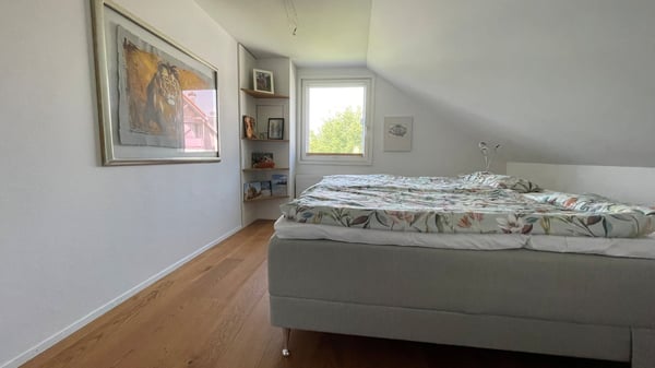 Charmantes 5.5-Zimmer-Doppeleinfamilienhaus in Kloten 11