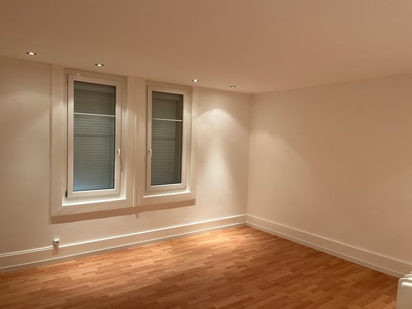 Appartement rénové de 3 pièces à Neuchâtel – Disponible immédiatement 3