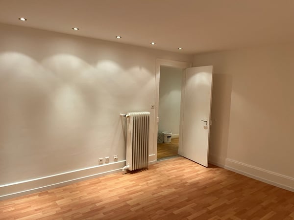 Appartement rénové de 3 pièces à Neuchâtel – Disponible immédiatement 4