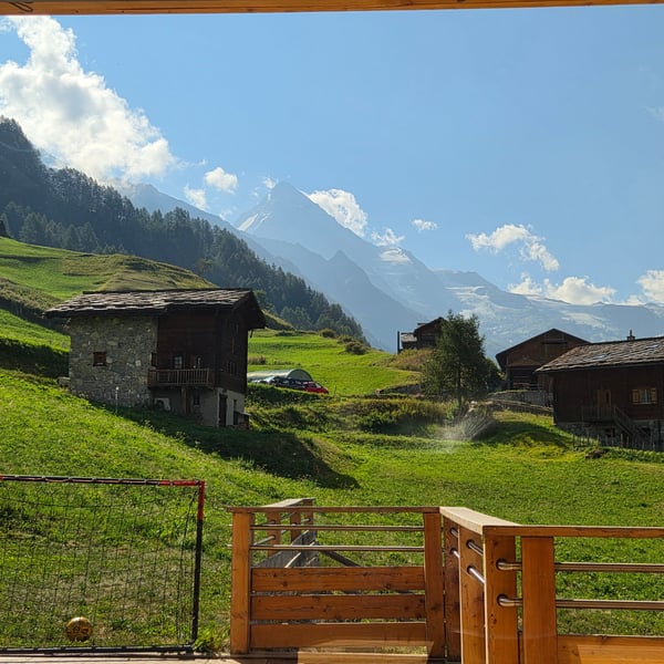 Magnifique chalet familial - La Forclaz – Vue panoramique et cadre alpin exceptionnel 9