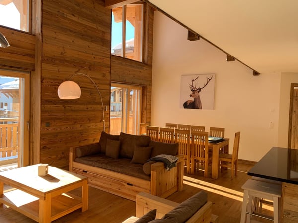 Attique en duplex sur piste; vous ne pouvez pas rêver mieux! 1