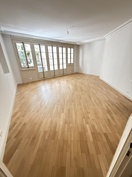 Duplex d'exception à louer ? Vieille Ville de Genève 5
