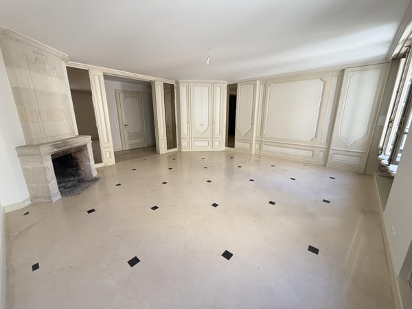 Duplex d'exception à louer ? Vieille Ville de Genève 3